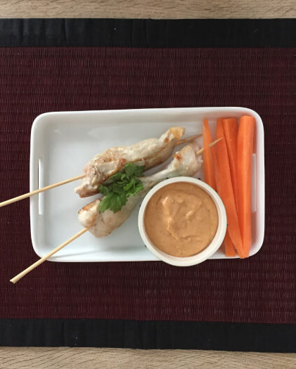 Kyllingespyd med sataysauce