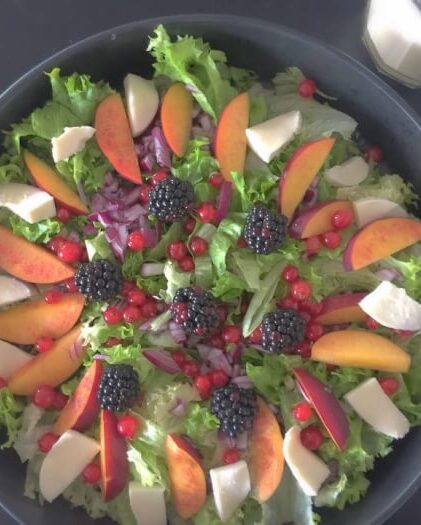 sommer-salat med ribs