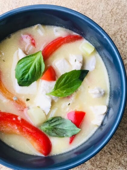 Thailandsk kyllingesuppe (Tom kha gai)